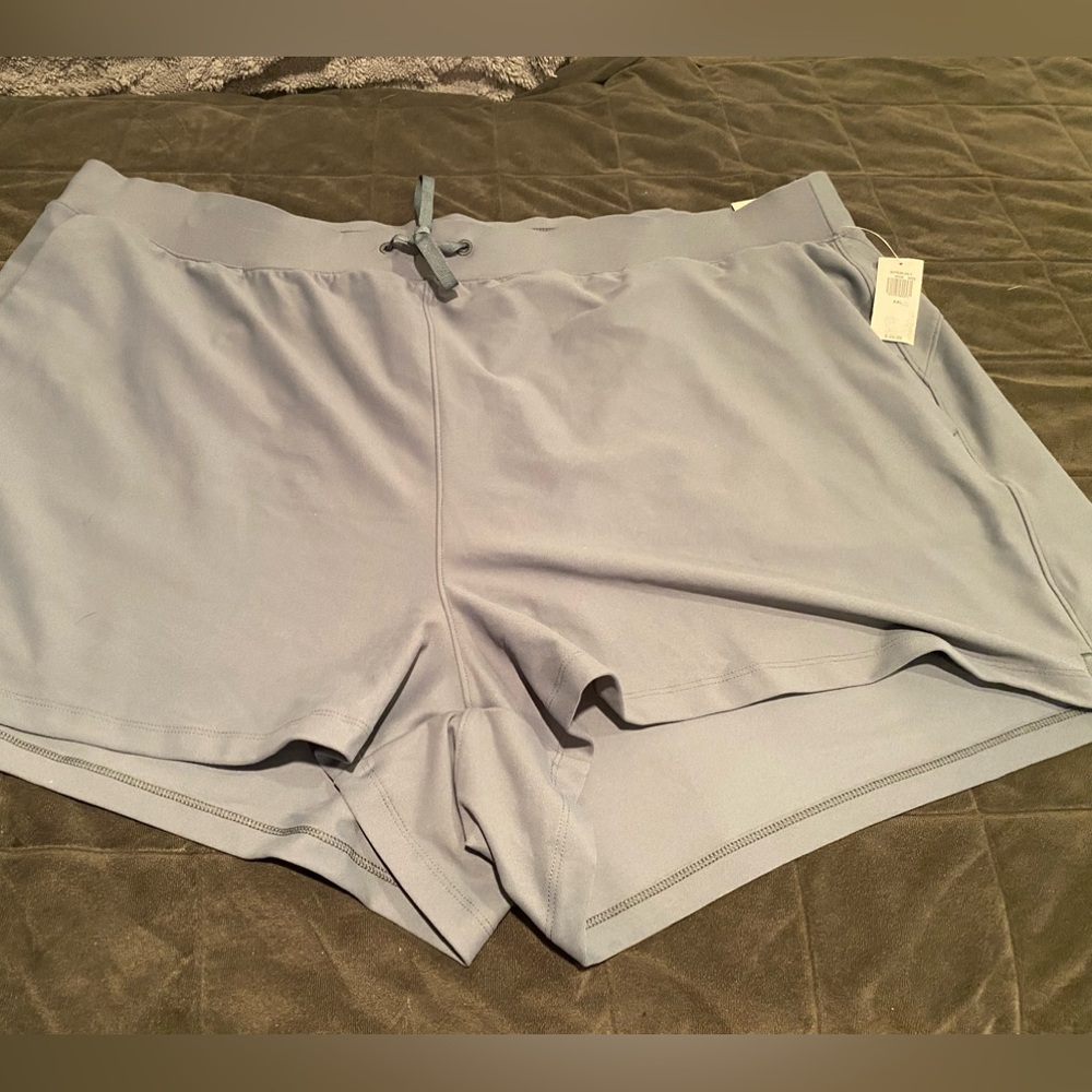 NWT powersoft go dry drawstring two pocket shorts